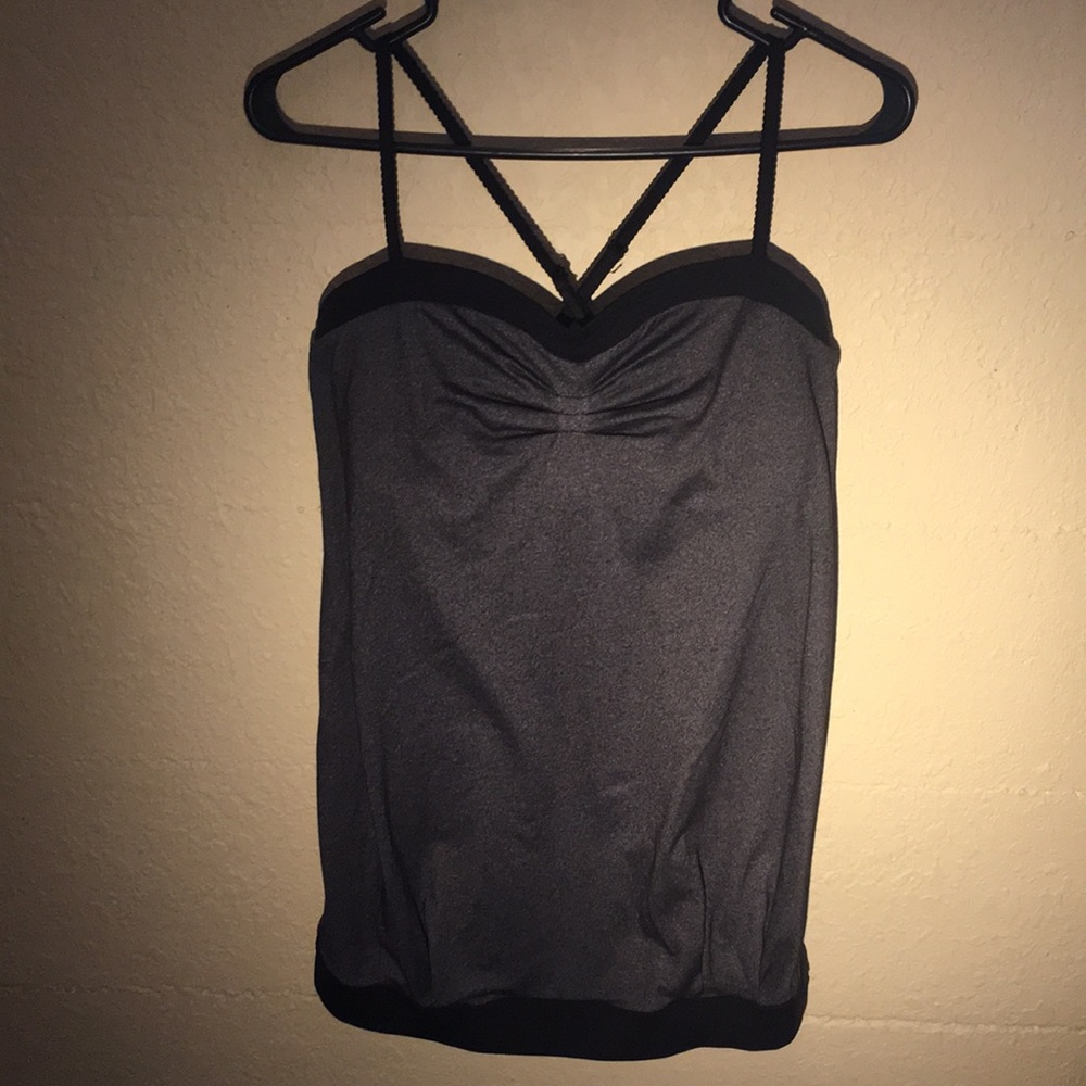 🍋 Lululemon tank + bra